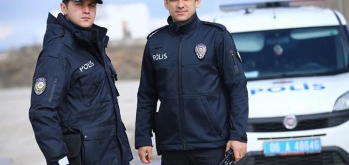 2018 polis uniformasi